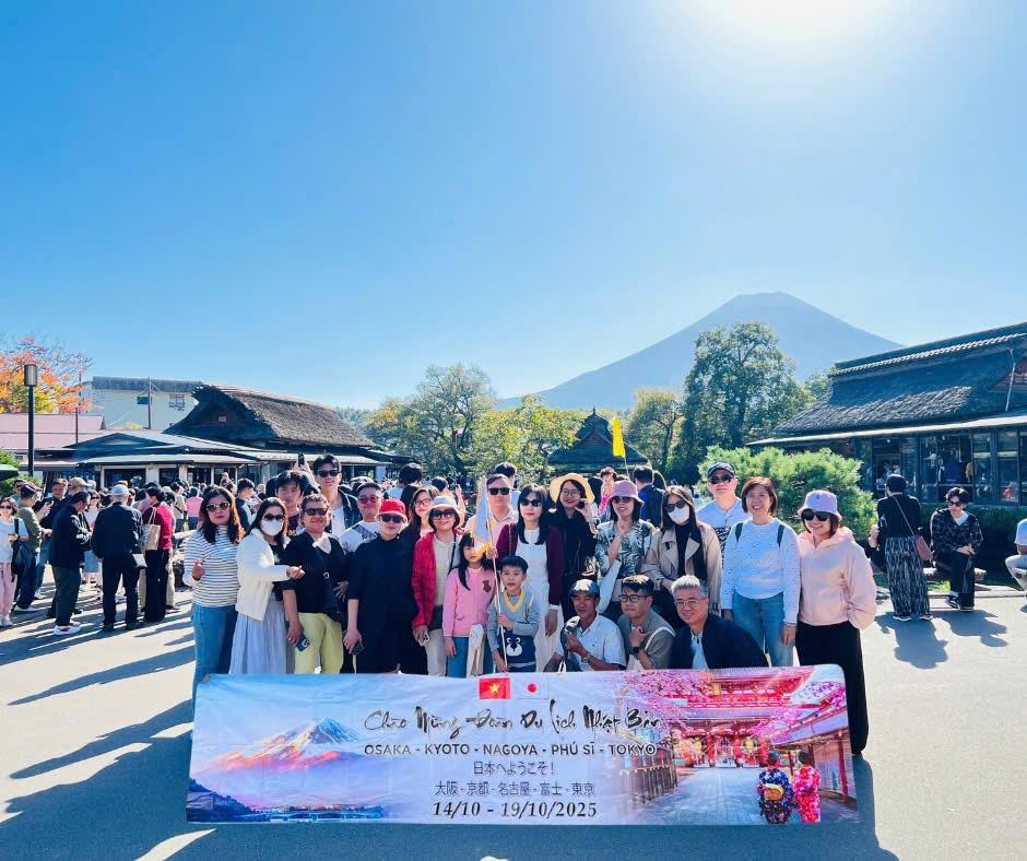 Đoàn Nhật Bản - [14/10/2025] - Tour khách đoàn Fresh Travel